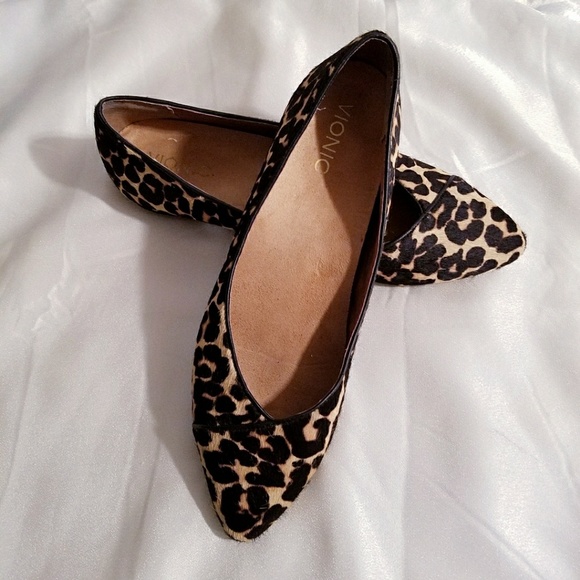 vionic caballo flats